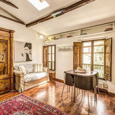 Homehouse Garofano - Rione Monti - Colosseum Roma Exterior foto