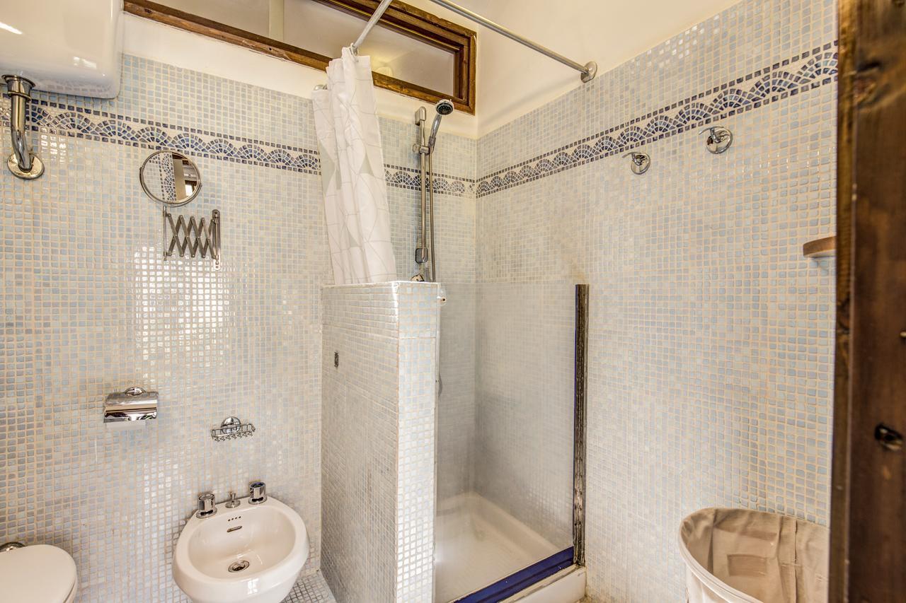 Homehouse Garofano - Rione Monti - Colosseum Roma Exterior foto