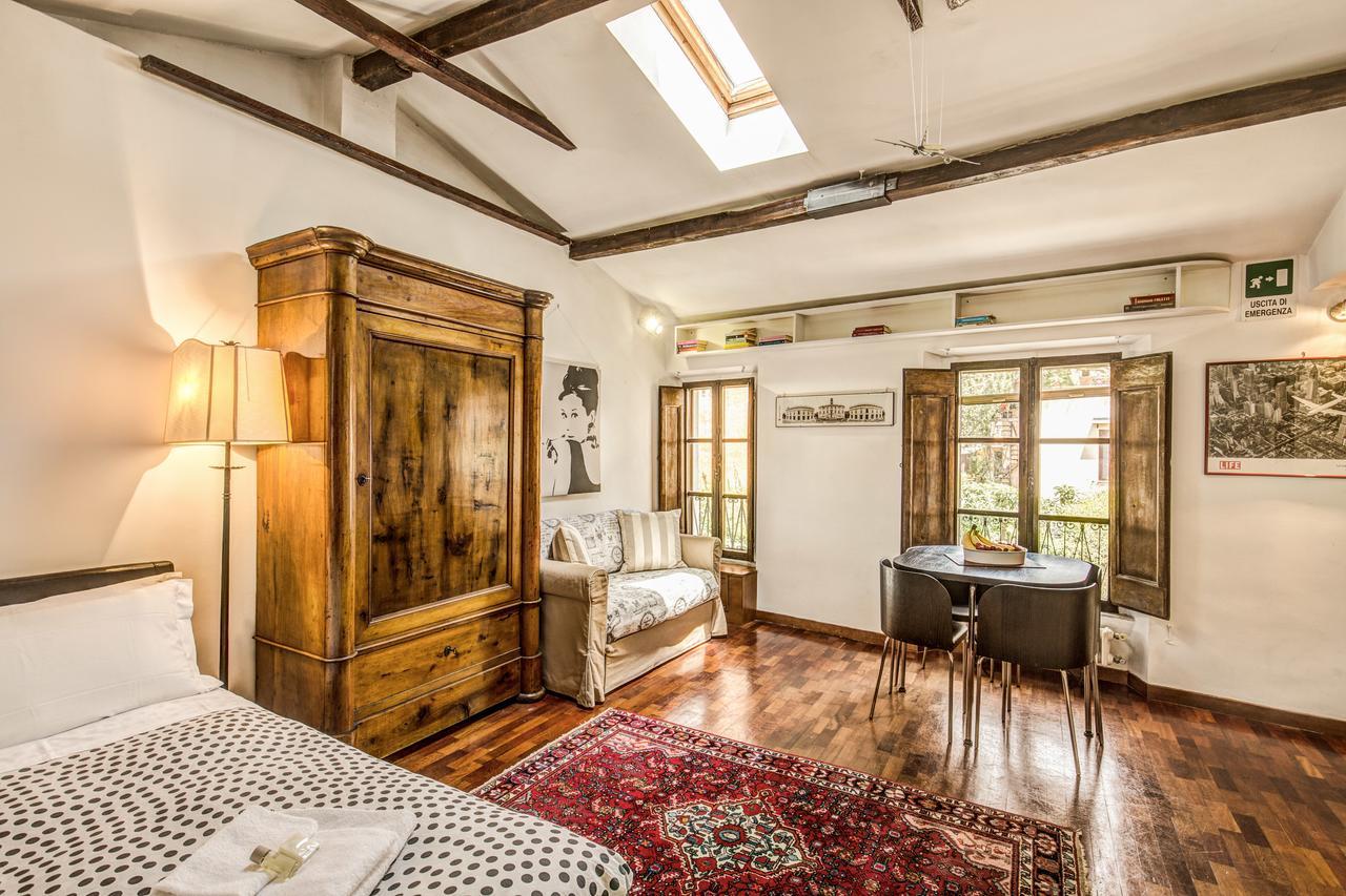 Homehouse Garofano - Rione Monti - Colosseum Roma Exterior foto